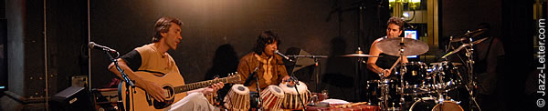 080804-Amrat-Hussain-trio-Peristyle-0263-600x122