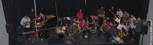 081023-Oeuf-big-band-Peristyle-0232-600x177