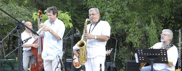 090815-Parfum-de-Jazz-St-Ferreol-0085-600x235