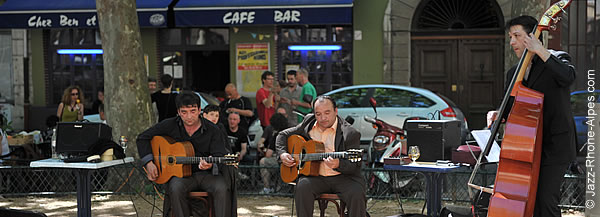 100523-sinti-swing-gypsy-lyon-festival-5230-600x217