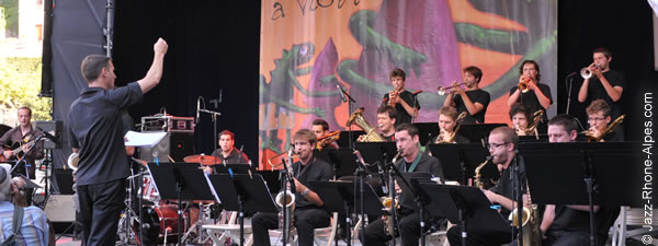 110705-big-band-villeurbanne-cybele-3358-600x225