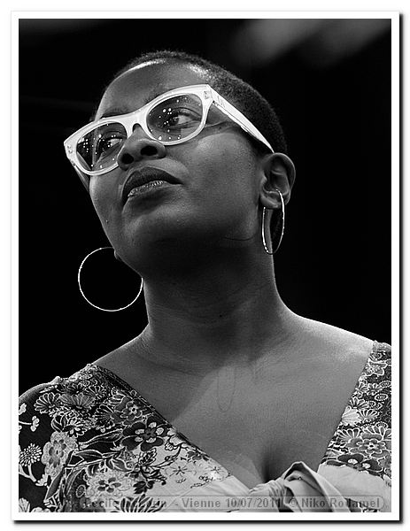 110710-cecile-mclorin-vienne-nr-03