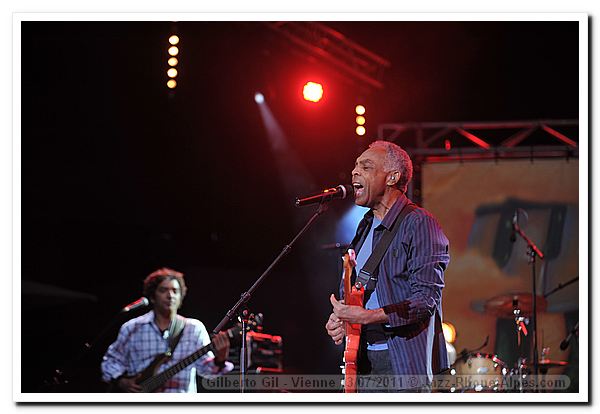 110713-3-gilberto-gil-vienne-5273