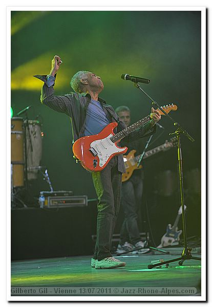 110713-3-gilberto-gil-vienne-5299