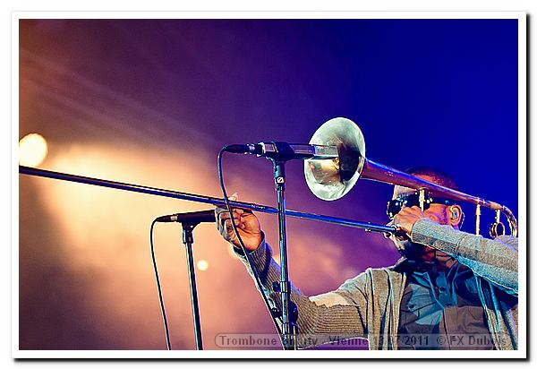 110713-4-trombone-shorty-vienne-fxd-5750