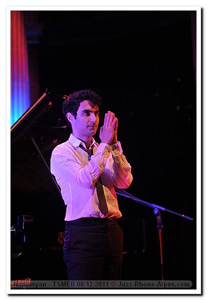 111208-tigran-hamasyan-tsmeb-4669