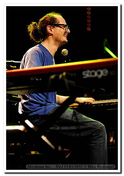 120321-abraham-inc-krakauer-avaulxjazz-nr-12