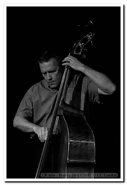 120324-cktrio-mably-ccc-0002