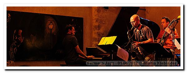 120601-djama-jazz-par-choeur-ferme-a-ajazz-mk-8357