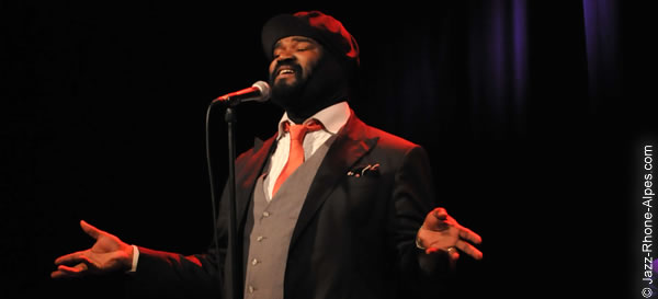 120702-07-gregory-porter-quintet-club-6837-600x273