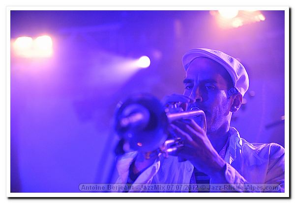 120707-13-antoine-berjeaut-jazzmix-8232