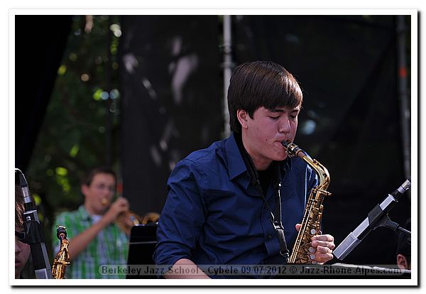 120709-03-berkeley-jazz-school-cybele-8518