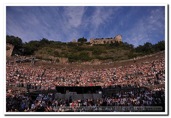 120712-07-trombone-shorty-jav-9579