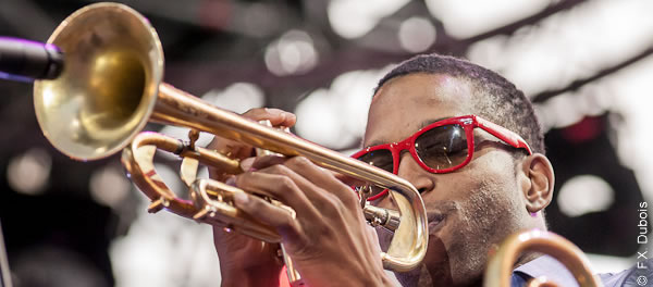 120712-07-trombone-shorty-jav-fxd-8078-600x264