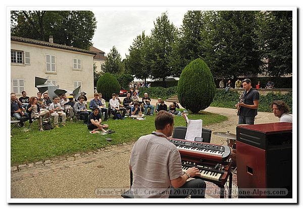 120720-02-bressat-gouhier-clayette-crescent-0699