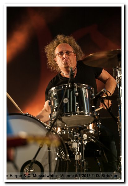 130705-08-harper-musselwhite-epic-vienne-ds-6455