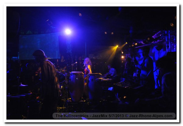 130705-12-the-heliocentrics-jazzmix-5529