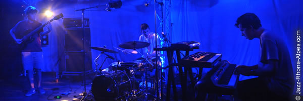 130706-12-badbadnotgood-jazzmix-5747-6200x201