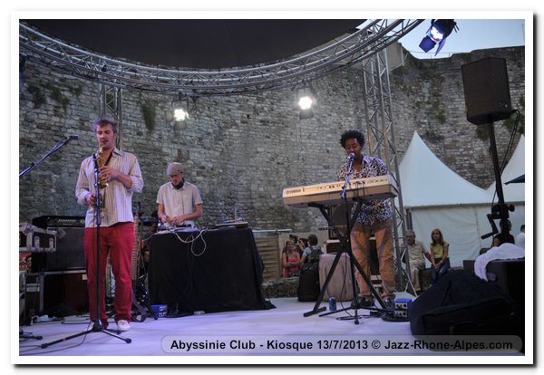 130713-06-abyssinie-club-cybele-7748