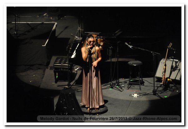 130726-melody-gardot-nuits-de-fourviere-6962