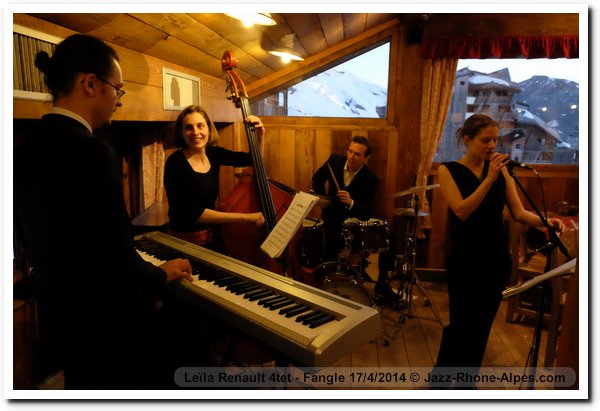 140417-leila-renault-4tet-chalet-3068