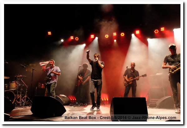 140801-02-balkan-beat-box-crest-0450xt1