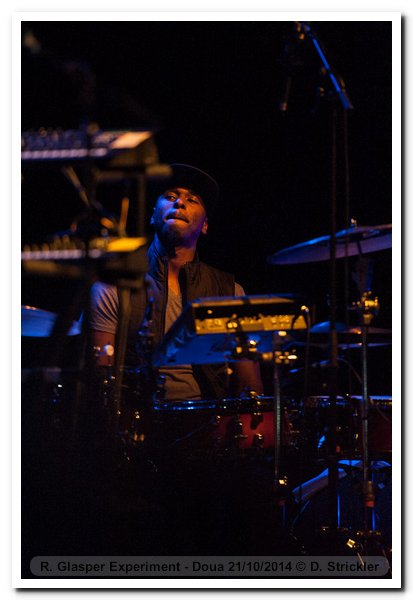 141021-robert-glasper-experiment-doua-de-jazz-ds-1438