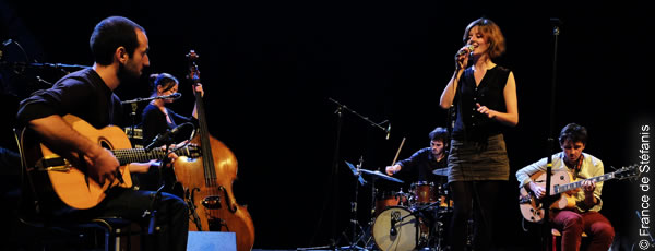 141023-spongefingers-doua-fds-3812-600x230