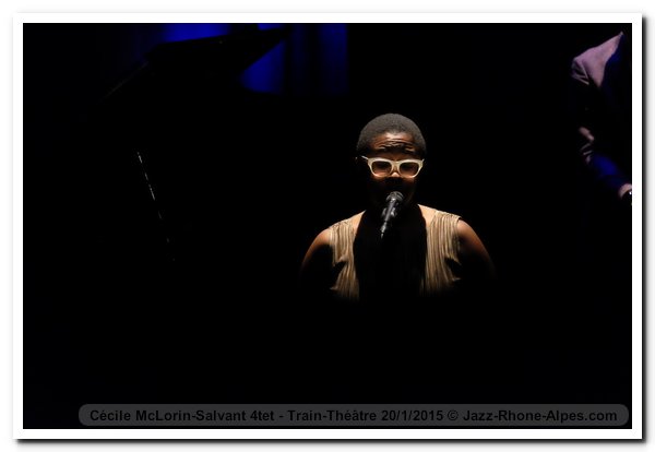 150121-c-mclorin-salvant-quartet-train-theatre-27412