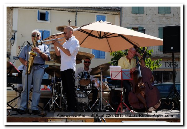 150822-01-aperojazz-midi-sain-paul-trois-chateaux-16996