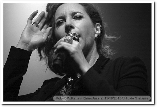 151015-robin-mc-kelle-et-the-flytones-rhinojazzs-nec-fds-0133