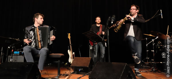 151114-v-peirani-quintet-jazz-aux-carres-10180-600x275