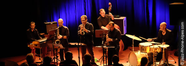 160908-a-la-mode-sextet-jazz-au-sommet-10487-600x214